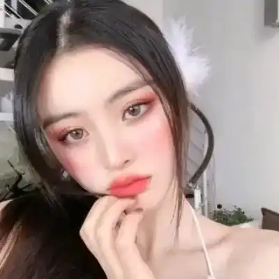 屈霜莲